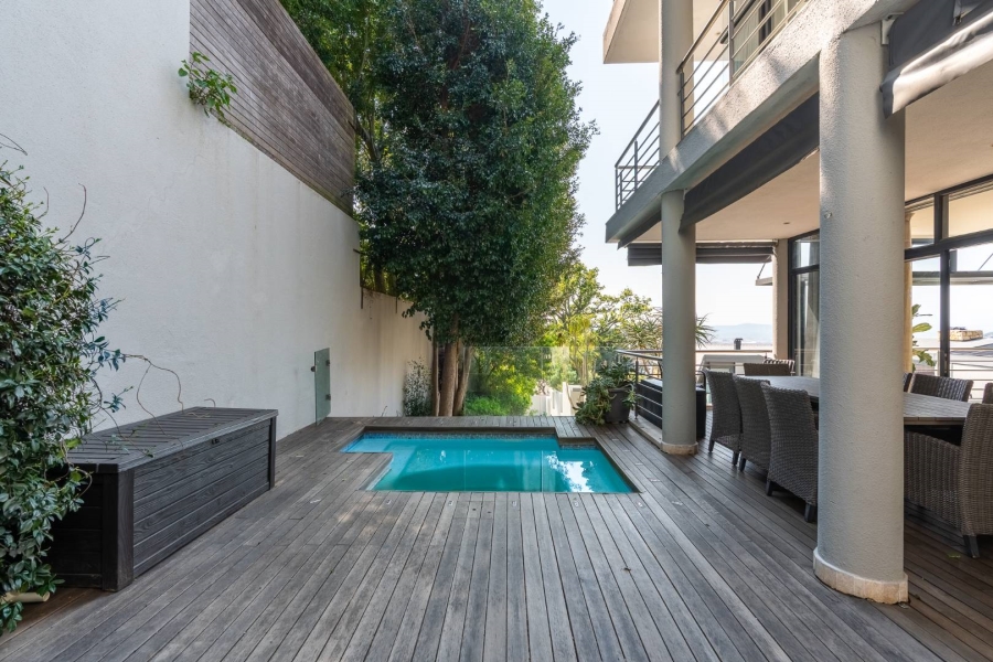 3 Bedroom Property for Sale in Higgovale Western Cape
